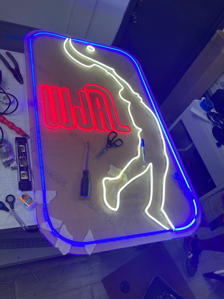 wjal neons sign